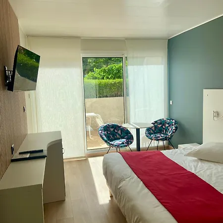 Hotel Les Alcyons Le Lavandou Esterno foto